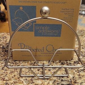 The Pampered Chef Small Bowl Caddy NEW